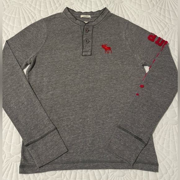 Abercrombie Kids Long Sleeve T-Shirt- kids Size S - Picture 1 of 10